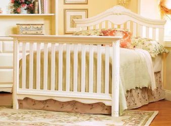 Munire Savannah Kids Bedroom Set (bed, crib, dresser)