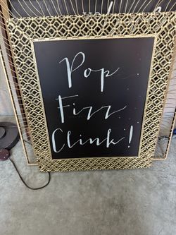 Pop Fizz Clink