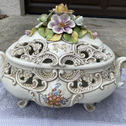 Coffee Table Decoration