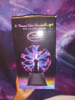 Glassball Plasma Light