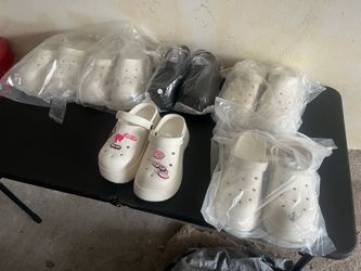 Crosse brand sandals