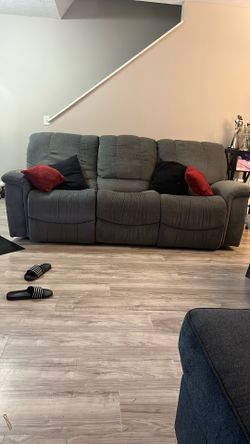 Couch With recliner on each end of The Couch 