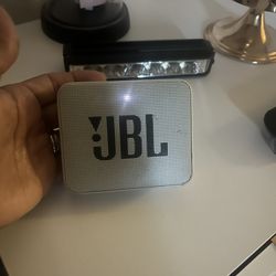 Speaker JBL!