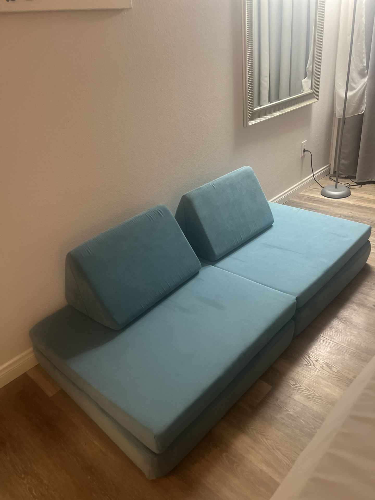 Nugget Couch