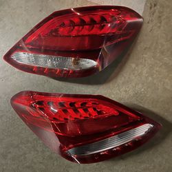 Mercedes Taillights W205 
