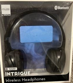 Muze By Vivitar INTRIGUE Black Bluetooth Headphones New In Box Brand new in box headphones. Have 3 available, price is for each.  Up to 5 hours playti