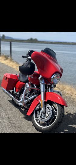 Street Glide