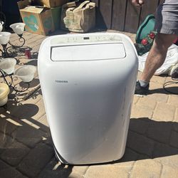 Portable air conditioner