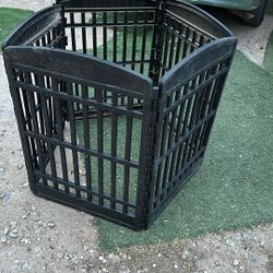 Pet Play Yard 34 Inches High Made Up Of Five Panels