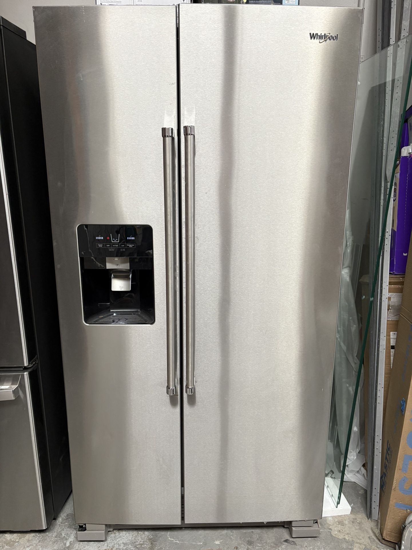 Refrigerator