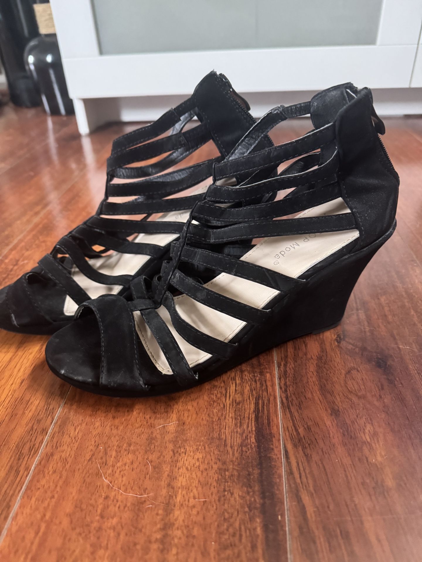 Women’s Black Wedges