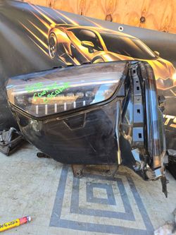 Cadillac escalade Headlights 2025