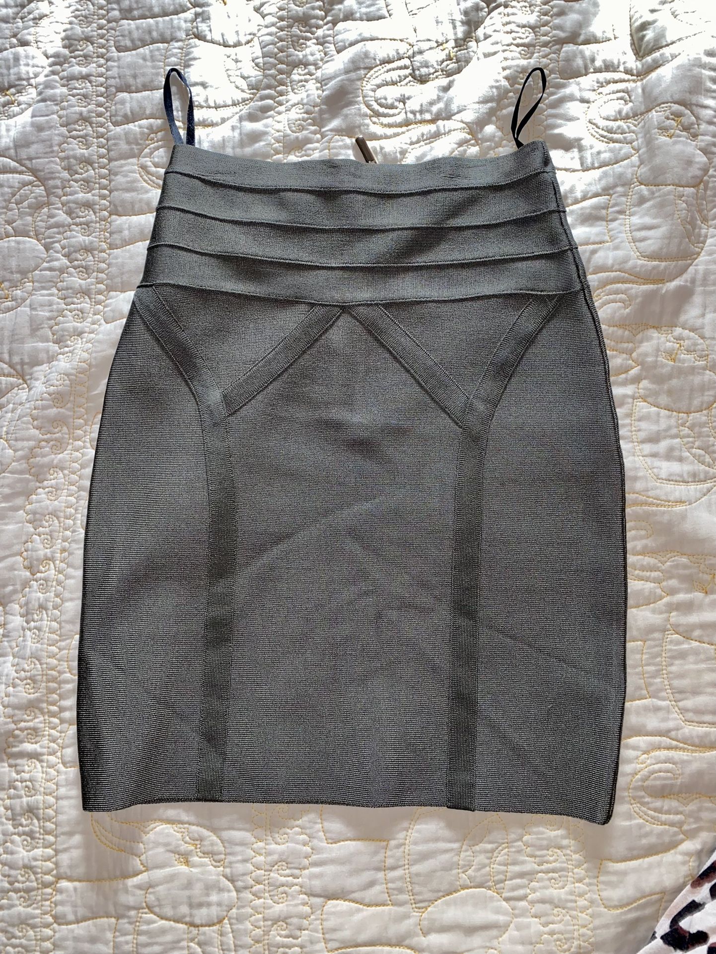 New Bebe Bandage Pencil Skirt In Olive Green, High Waist Women’s Small MSRP $79