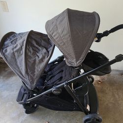 Graco Ready2Grow 2.0 Double Stroller Features Bench Seat and Standing Platform Options, Rafa
