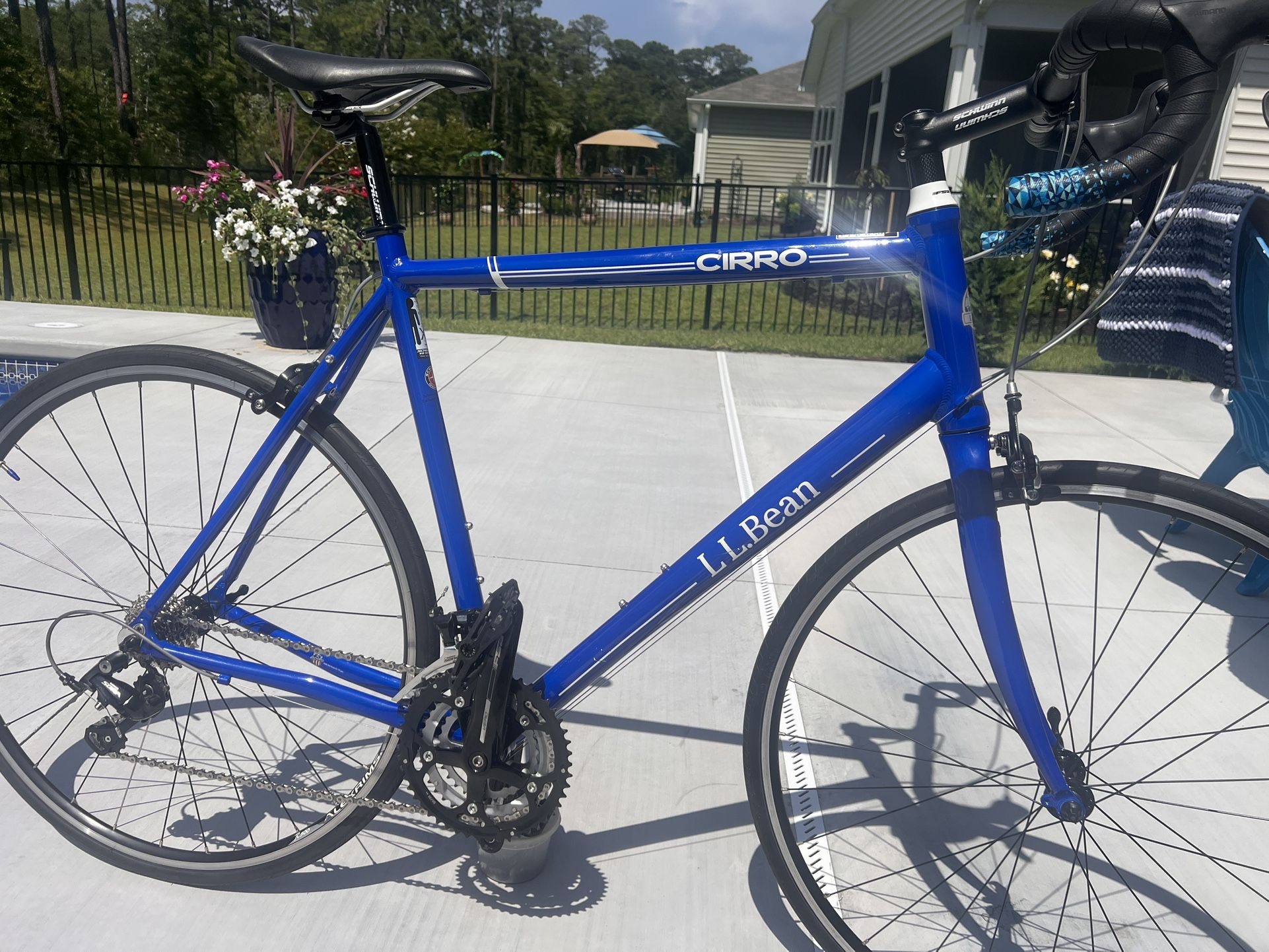 Schwinn Cirro Road Bike