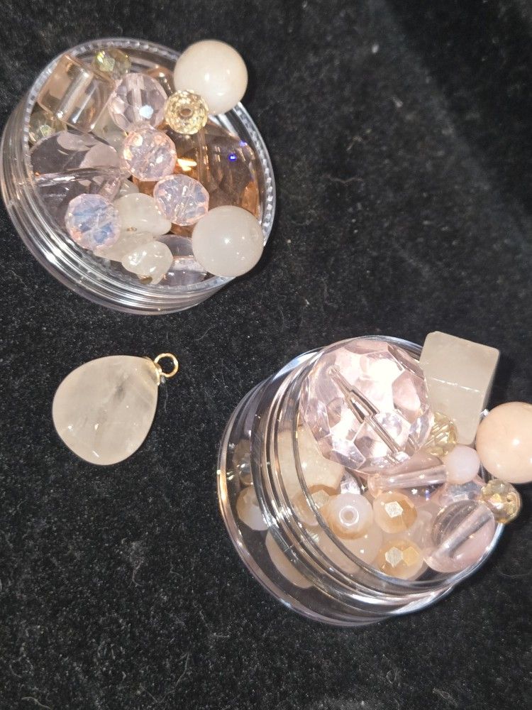 Gorgeous All Glass Beads Bundle Very Pretty Selling Together SEE All Pics