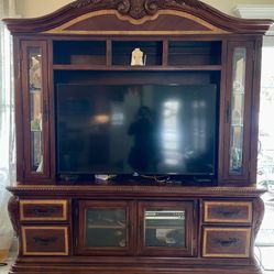 Mahogany entertainment center 