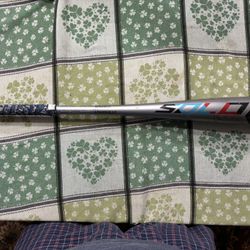 Louiseville Slugger “Solo” Baseball Bat