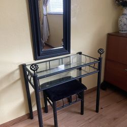 Wrought Iron Vanity w/ mirror/sit , $70 obo