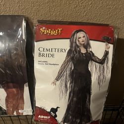 Halloween Costumes 