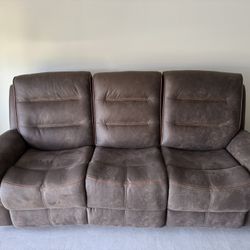 Reclining Sofa