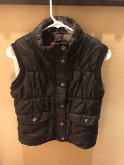 Youth girls brand new weather proof brand winter vest 10/12 medium black jacket