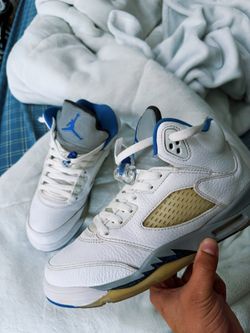 Air Jordan 5 Retro "Stealth"