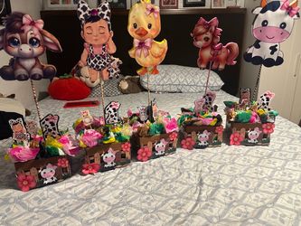 Party center pieces