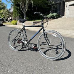 Men’s Mountain Bike