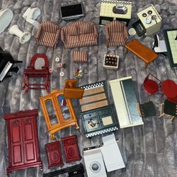 Doll House Furniture 