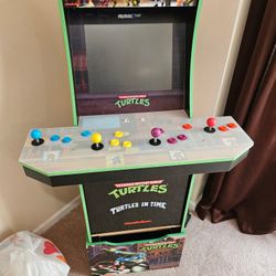 Vintage TMNT Arcade Game