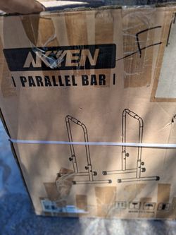 Parall.\nEl bar workout