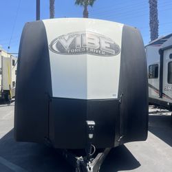 2017 Forest River Vibe 272BHS