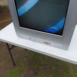 Toshiba Md20f51 20” Tv Dvd Combo