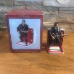 Elvis Presley Carlton Cards Plays “Blue Suede Shoes” Lights Up  2008 Ornament