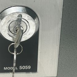 Brinks Home Security Safe With Key  Fireproof N
