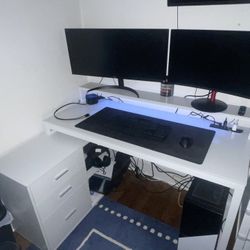 L-Shaped Computer Desk