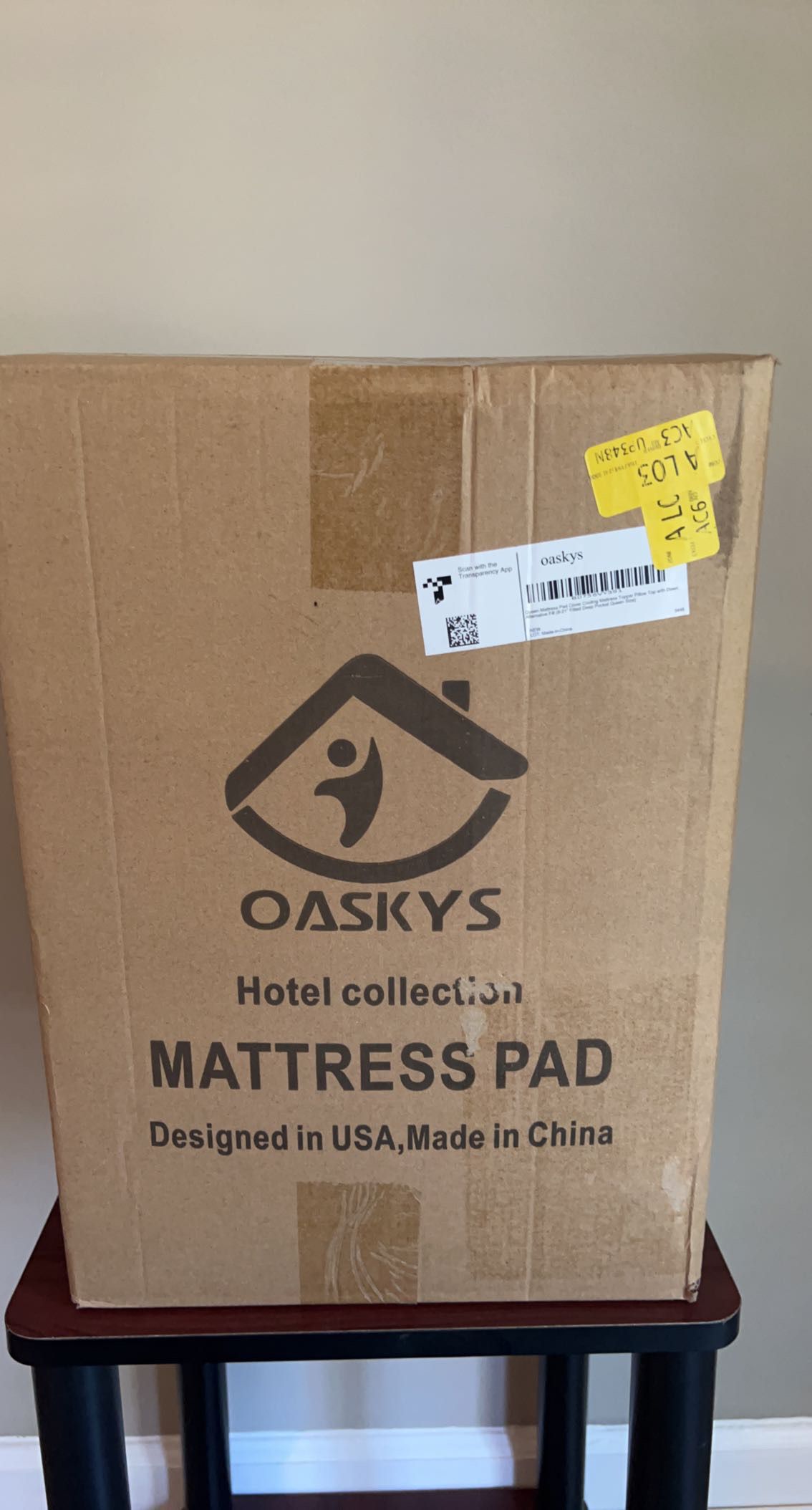 Queen Size  Mattress Pad ( Hotel Quality)