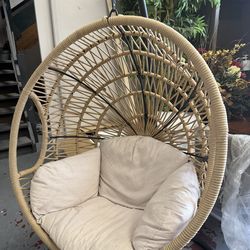 Amazing Floating EGG C. H. A. I. R. S @ FURNITURE LOVE ❤️ Same Day Delivery 🚚