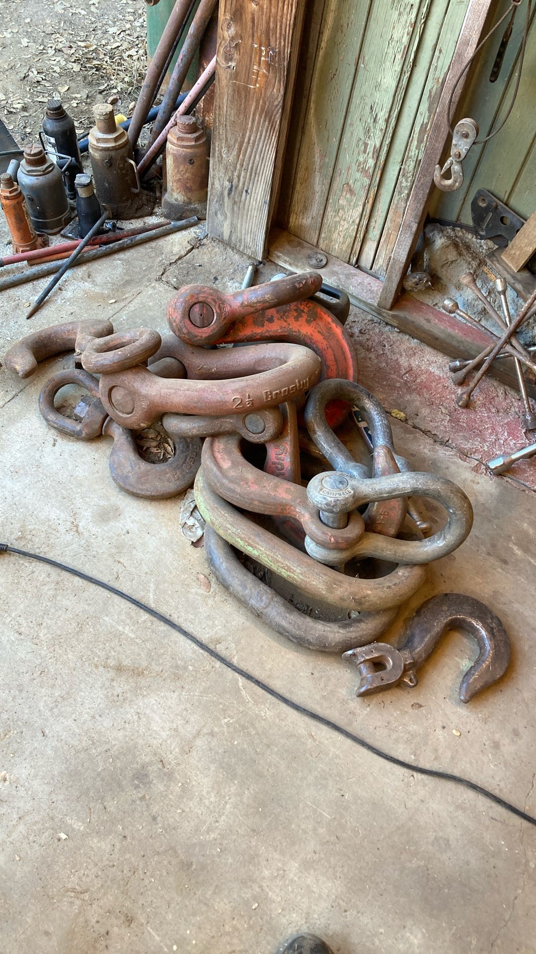 Hooks Rings