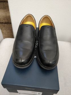 Cole haan loafer size 7 men