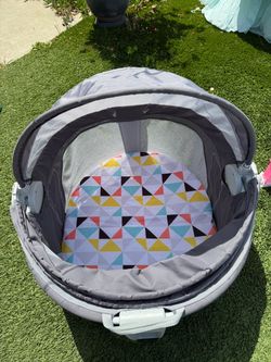 Portable Baby Bassinet with Canopy