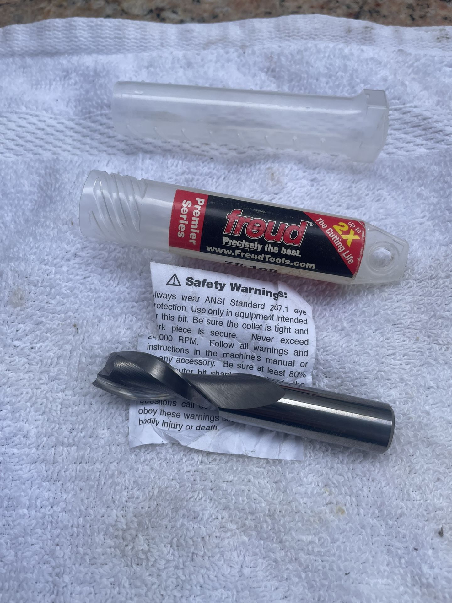 Freud 75 108 Router Bit 3in Oak 1/2 In Dial Shank Carbide For CNC And Automatic Routers