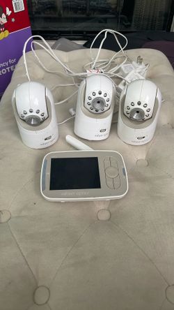 Infant Optics DXR-8 Cameras And Monitor
