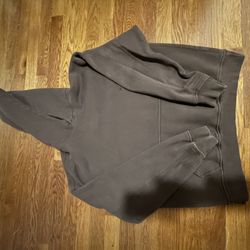 Abercrombie & Fitch Men’s Size Medium Thick Cotton Sweater