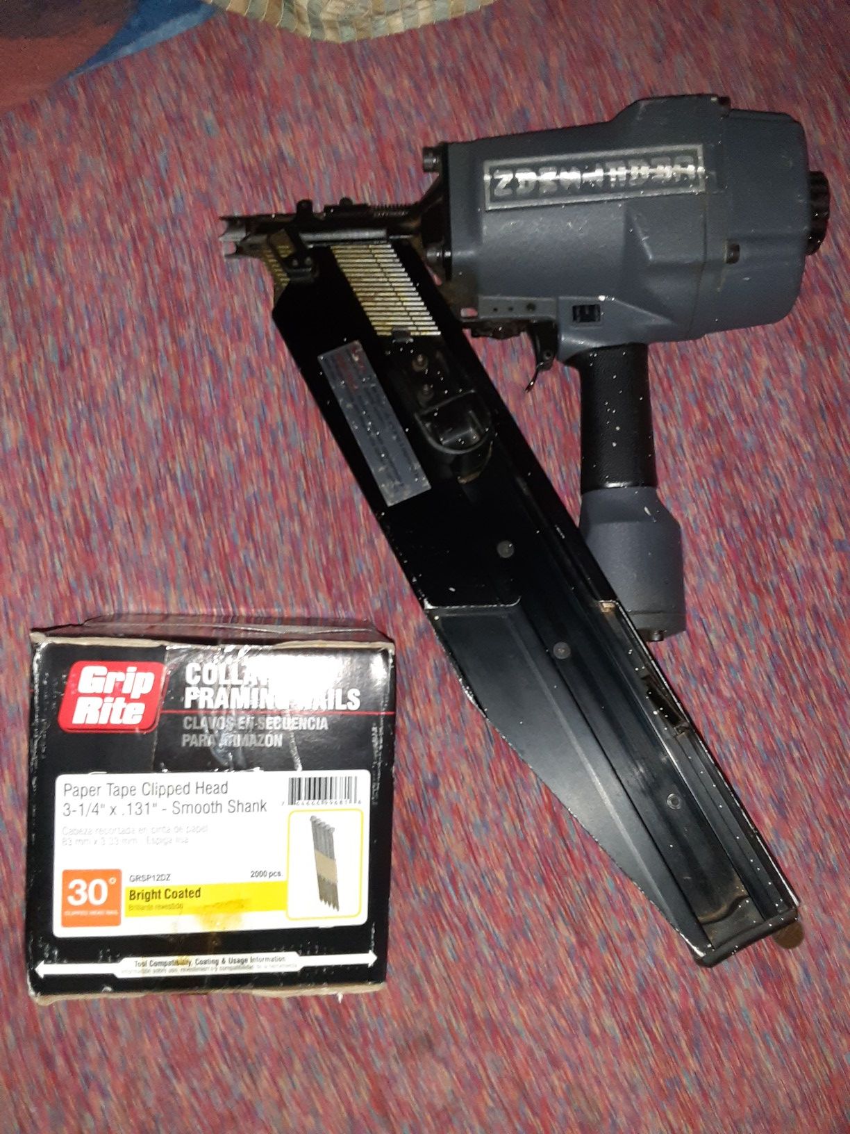 CRAFTSMAN ANGLE FRAMING NAILER 2-3 1/2" length model #351-184200 (pneumatic)WITH BRAND NEW BOX OF COLLATED 3"FRAMING NAILS