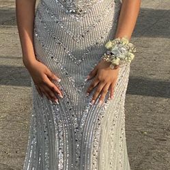 Prom Dress Silver/ Grey
