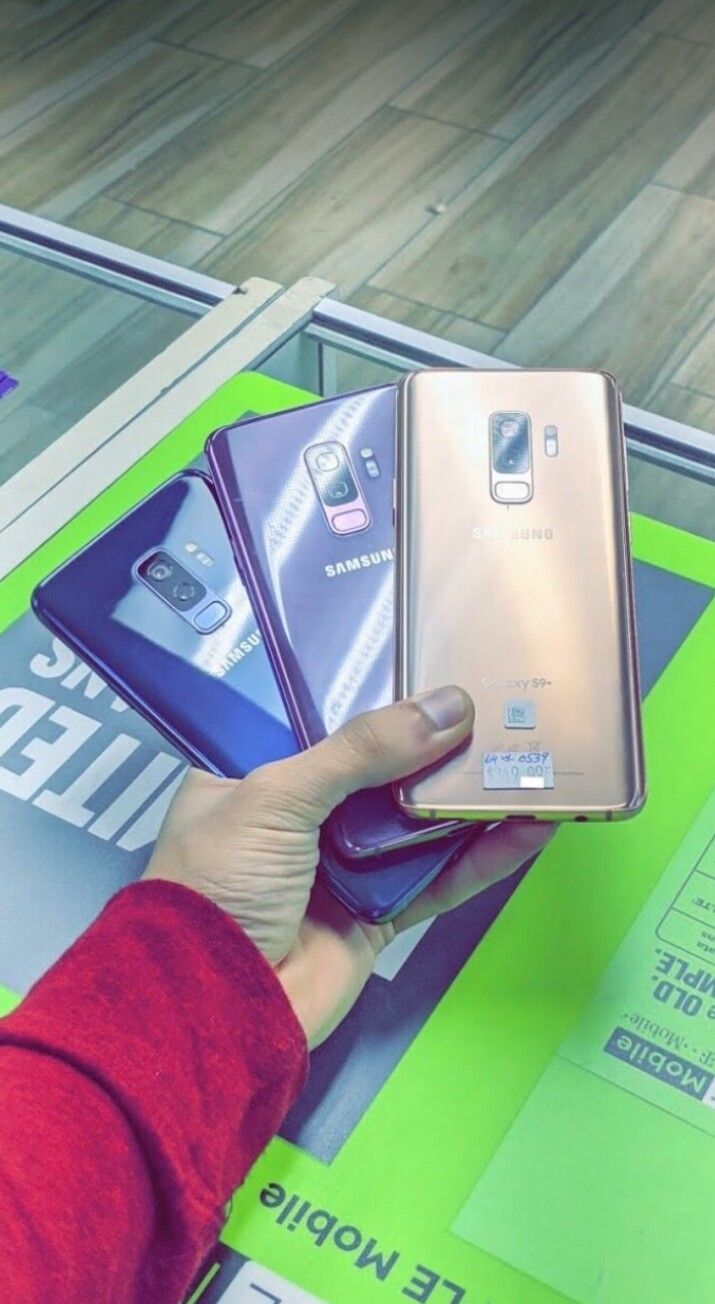 Unlocked Samsung Galaxy S9 Plus, 64gb, Excellent condition, Free charger