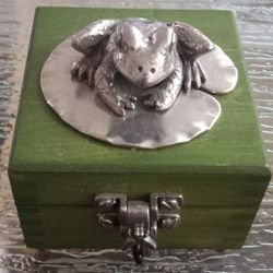 Vintage 1998 Jim Clift Silver Pewter Frog On A Lily Pad Wood Wooden Jewelry Trinket Box