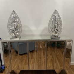 Gorgeous Large Mirrored Cabinet And Crystal Lamps 